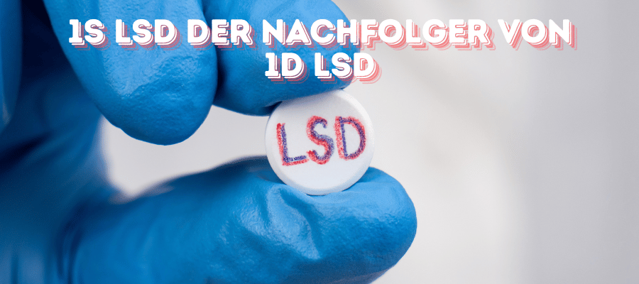 Eine Pille wo LSD draufsteht wird gehalten von einer Hand mit einem Blauen Medizin Handschuh